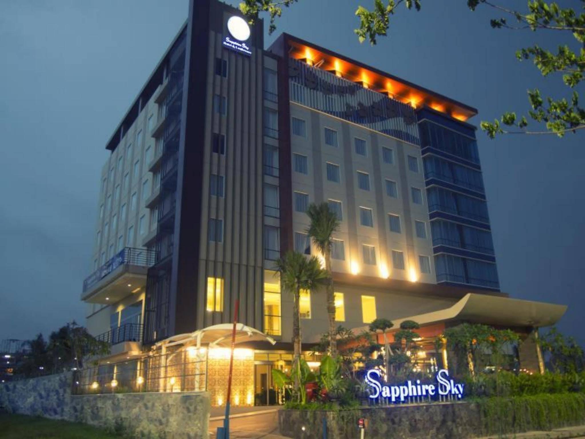 Sapphire Sky Hotel & Conference Serpong Luaran gambar