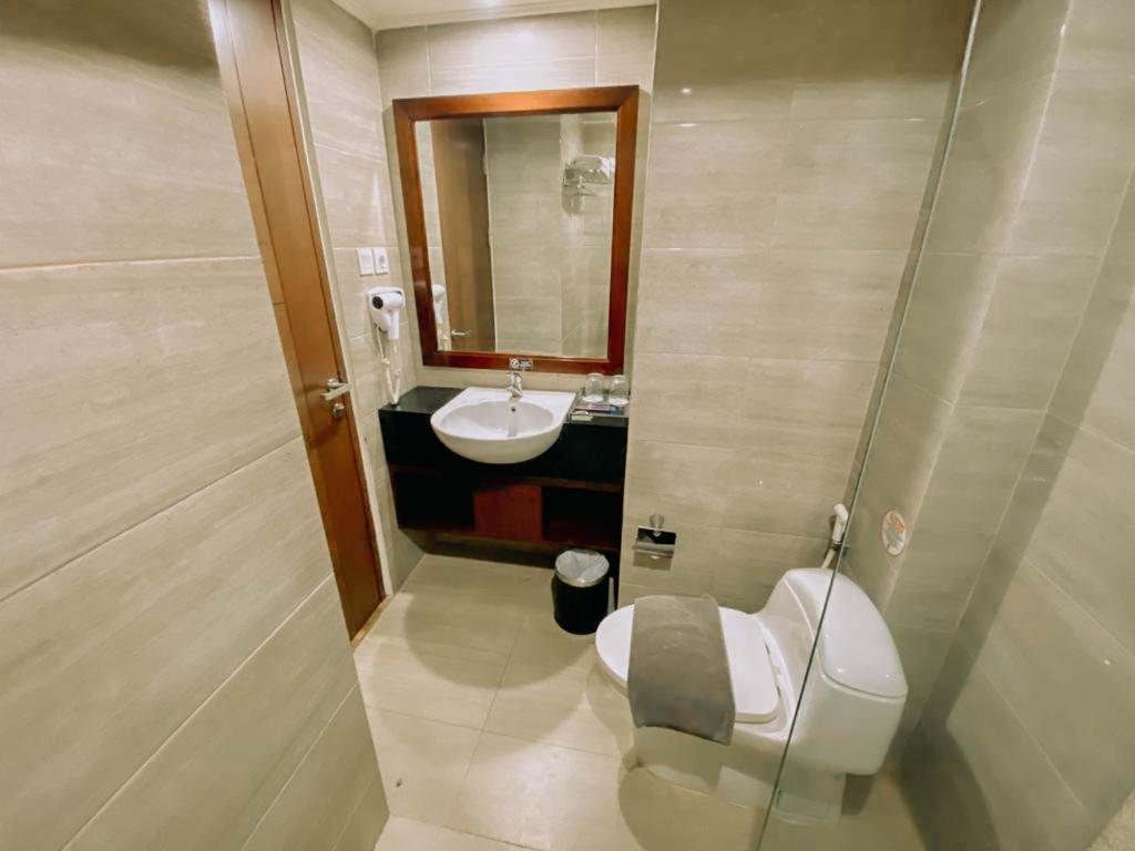 Sapphire Sky Hotel & Conference Serpong Luaran gambar