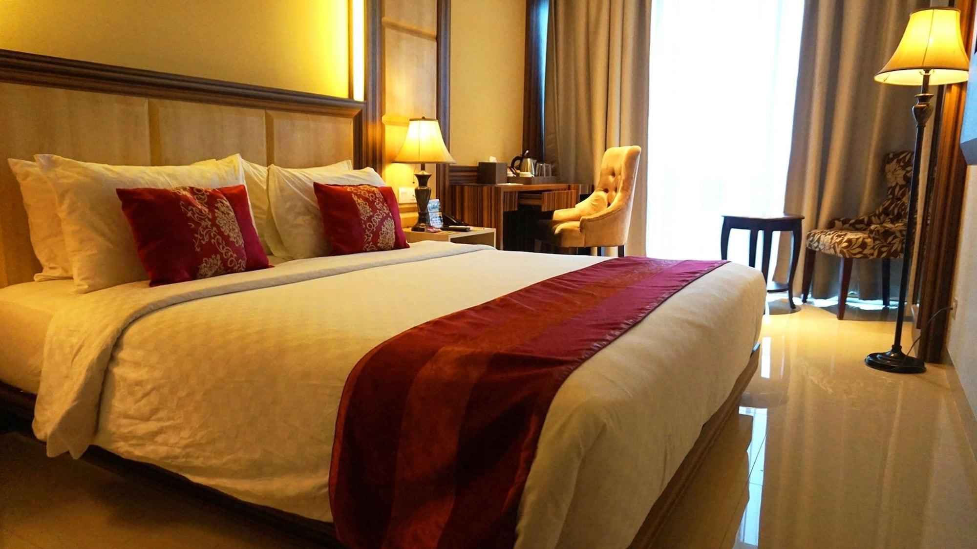 Sapphire Sky Hotel & Conference Serpong Luaran gambar
