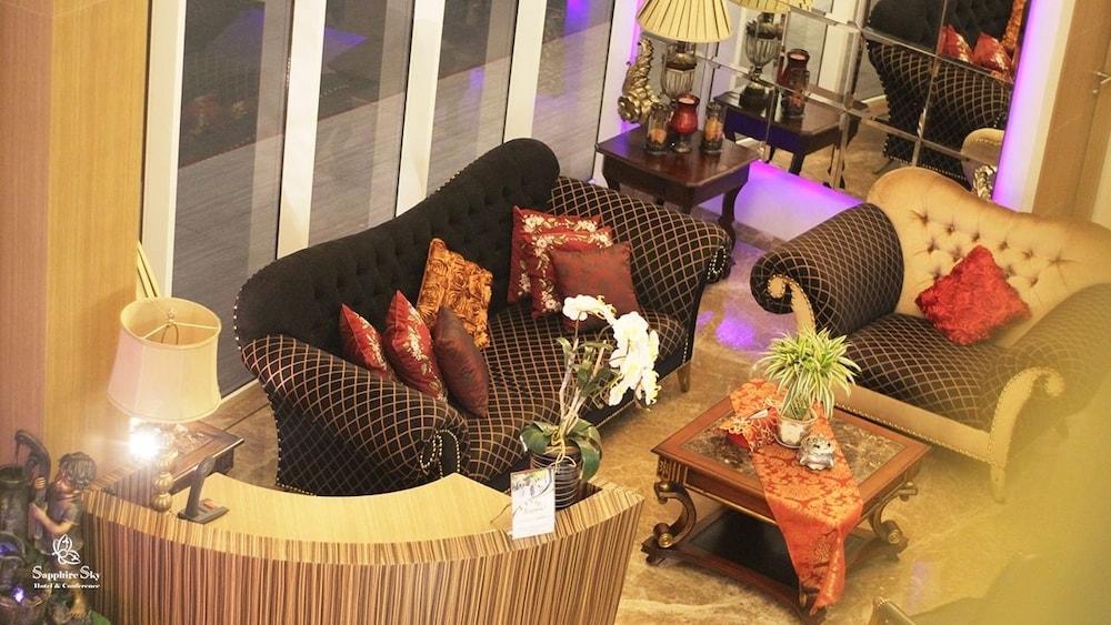Sapphire Sky Hotel & Conference Serpong Luaran gambar