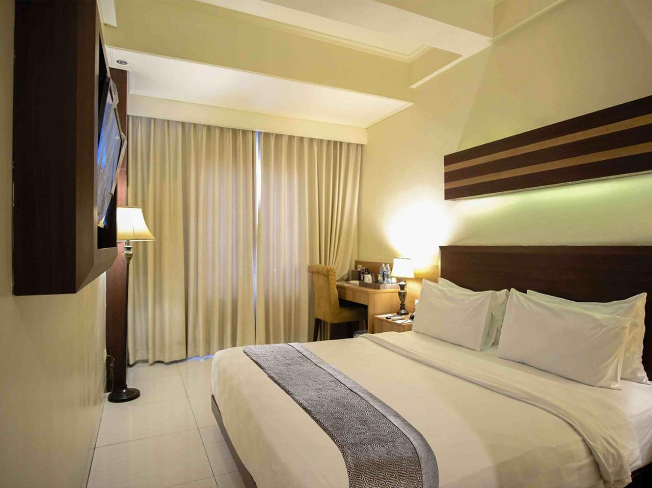 Sapphire Sky Hotel & Conference Serpong Luaran gambar